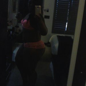 Naima - rencontre-Beurette-Paris